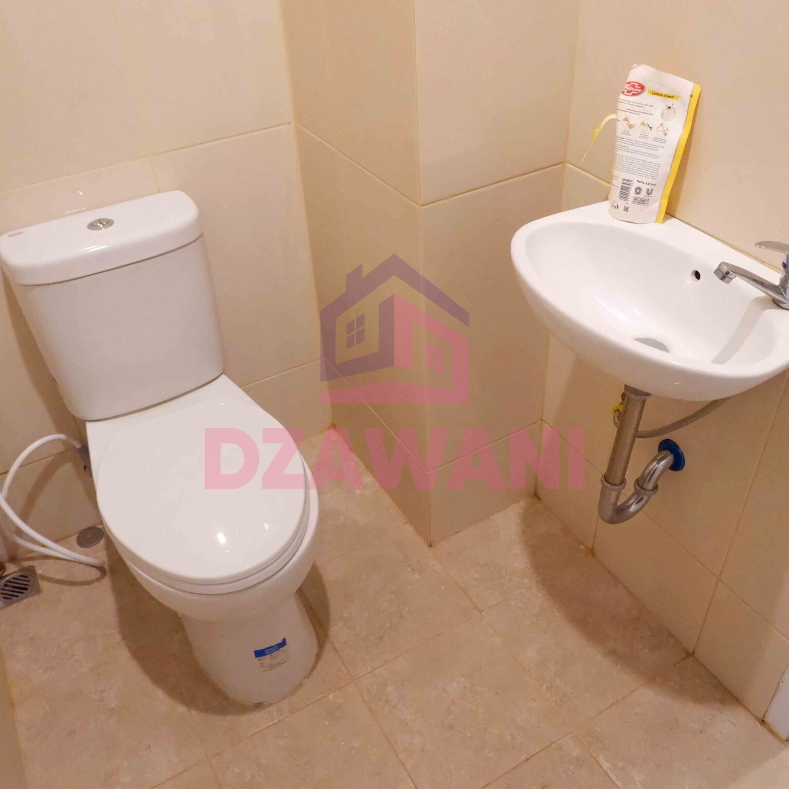 Image of Dzawani Kost Rajawali Deluxe Room 1