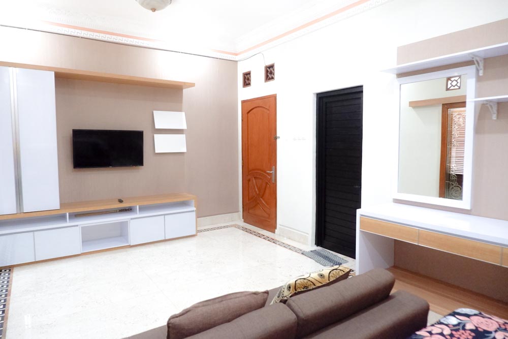 Image of Dzawani Kost Pogung Superior Room 1