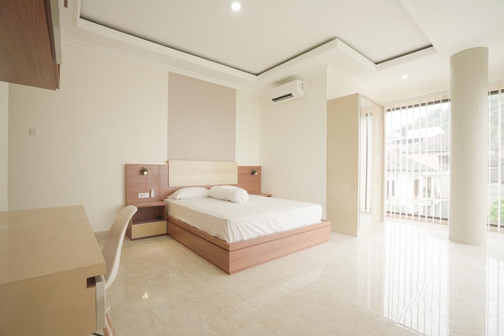 Image of Executive Room 35