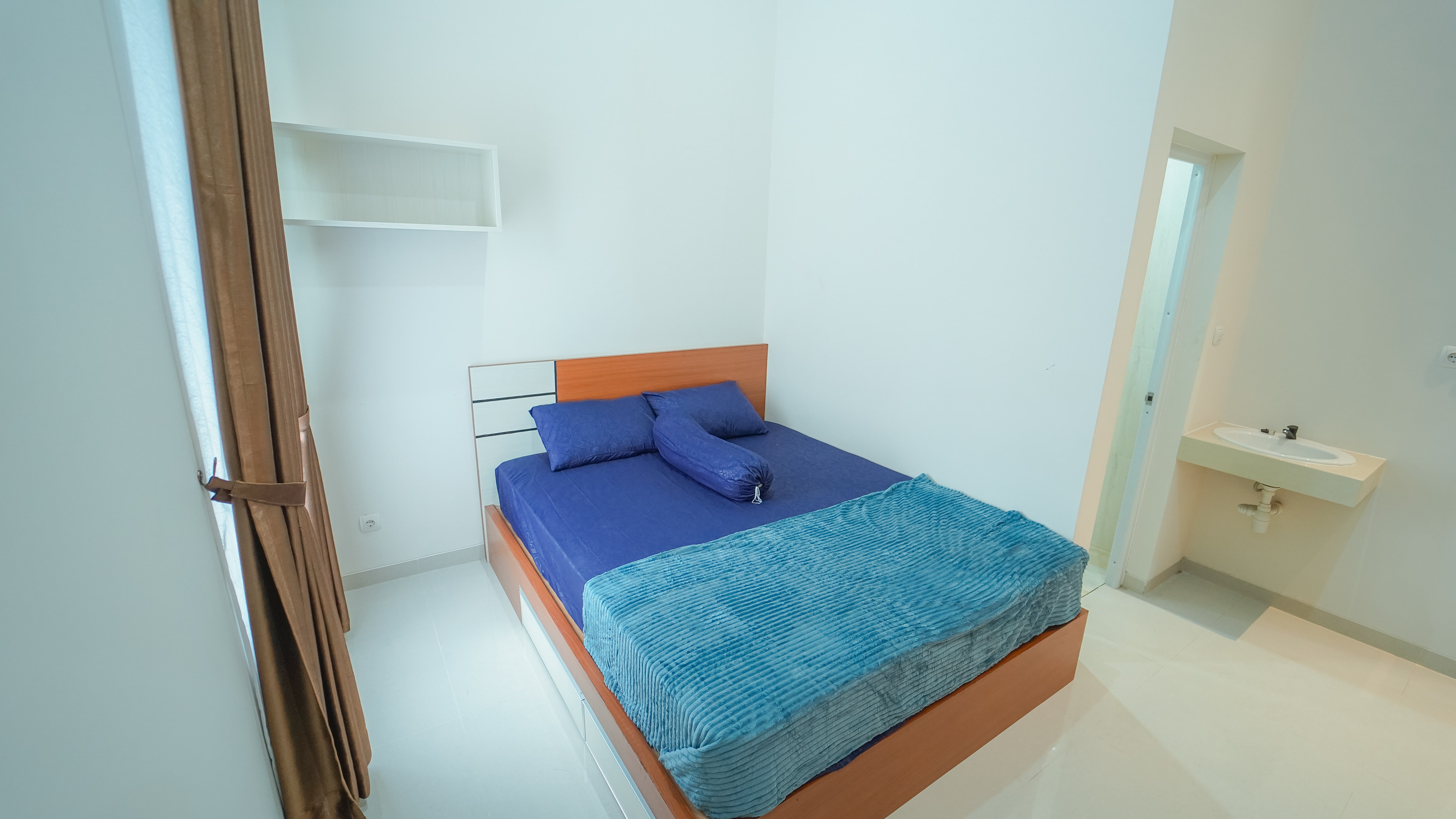 Image of Dzawani Kost Sambilegi Standart 1